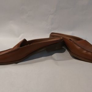 Universal Tread Mules